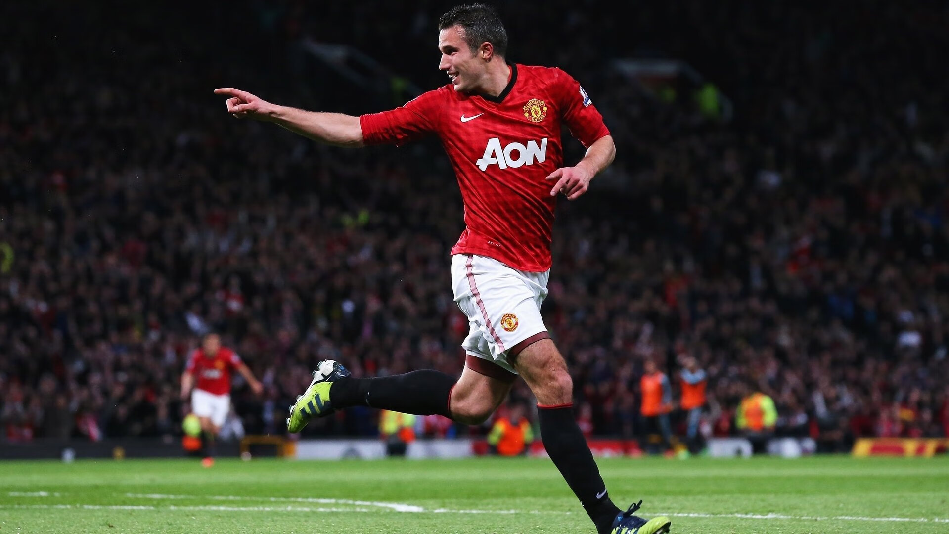 拼搏的信仰点亮篮球之路，用拼搏点亮青春