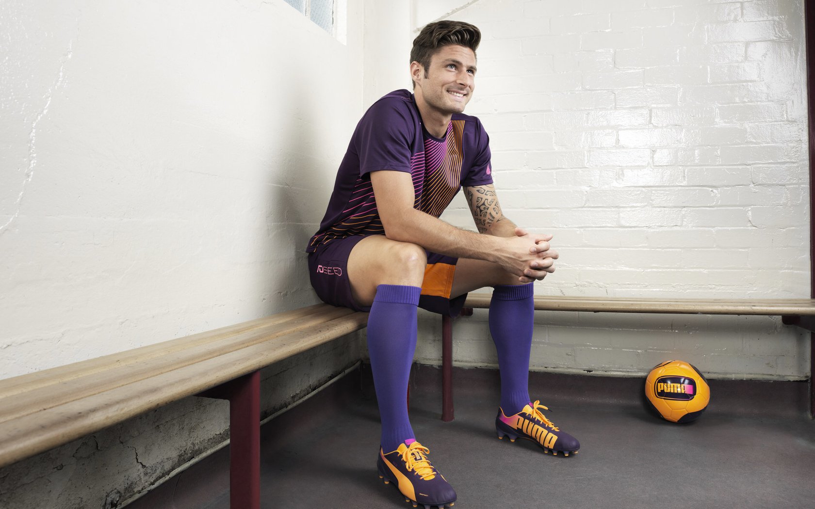 欧洲足球联赛激战正酣,争冠悬念逐渐揭晓!,欧洲足球赛事